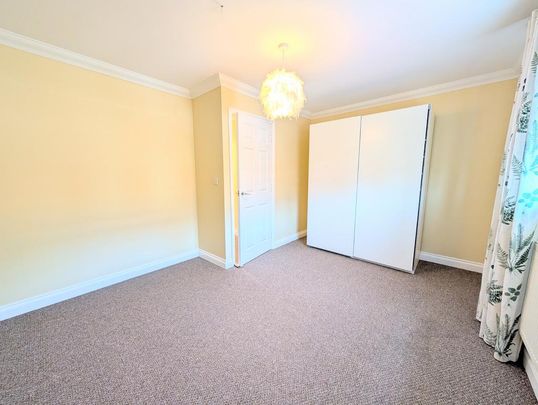 4 bedroom terraced house to rent - Photo 1