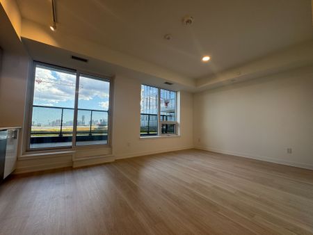 For Lease - 5105 Hurontario Street Unit# 339, Mississauga, Ontario - Photo 4