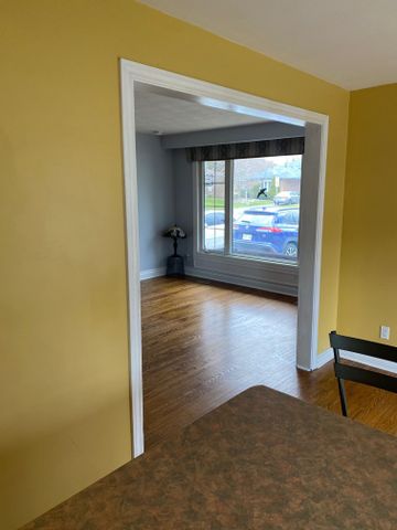 For Lease - 226 Parlette Avenue, Toronto, Ontario - Photo 3