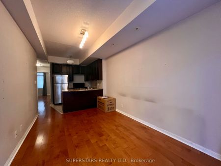 78 Carr Street #TH8 - Photo 2