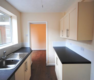 2 bedroom mid-terrace to rent Juddfield Street, Haydock, St. Helens... - Photo 1