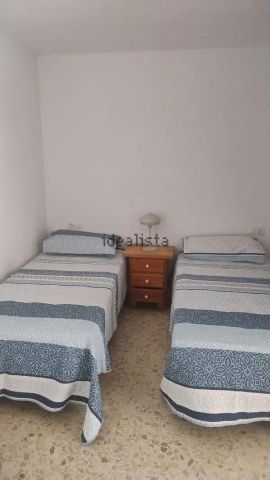 Alquiler de chalet adosado en CL Gimena, 10 - Photo 3