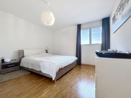 Bel appartement de 3,5 pièces au rez-de-chaussée avec terrasse - Photo 4