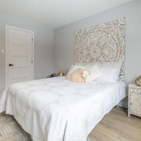 2 CH - 1 SDB - Bromont - $1,800 /mo - Photo 3