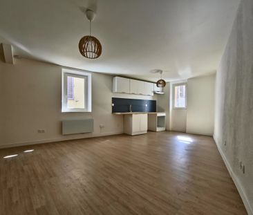 Location Appartement 3 pièces 48m² AUBAGNE 13400 - Photo 2