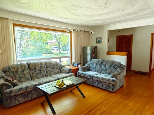 For Lease - 275 Parkview Avenue, Toronto, Ontario - Photo 1