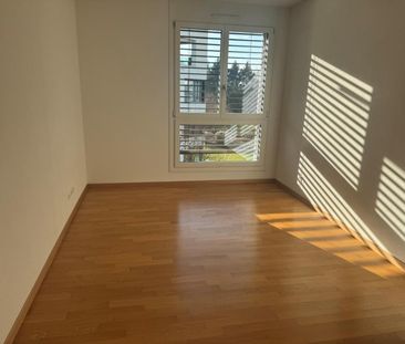 Bel appartement de 2.5 pièces avec balcon - Photo 4