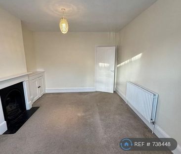 2 bedroom semi-detached house to rent - Photo 2