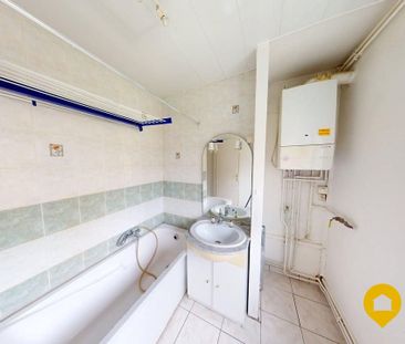 Location Appartement 5 pièces 68m² FORBACH 57600 - Photo 3