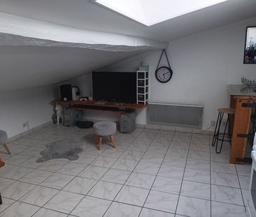 Location Appartement 2 pièces 21m² AMBERIEU EN BUGEY 01500 - Photo 1