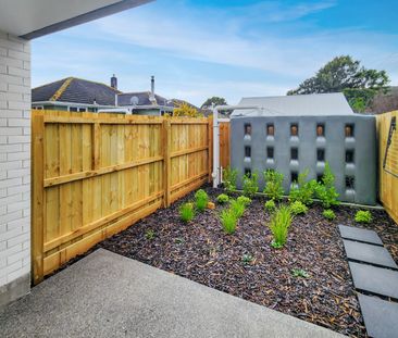Naenae Living - Photo 3