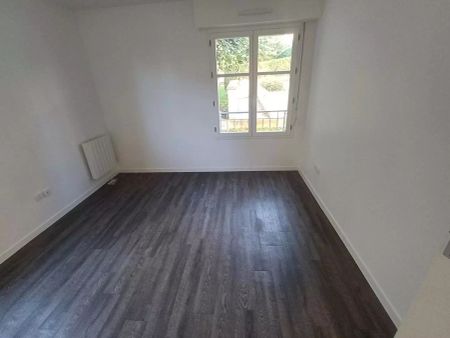 location Appartement T3 DE 81.61m² À ST GERMAIN EN LAYE - Photo 3