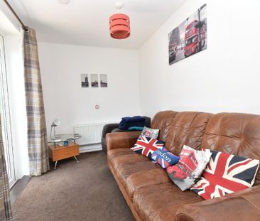 1 bedroom semi-detached house to rent - Photo 5