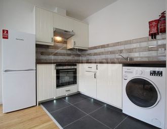 1 Bedrooms Flat to rent in George House, Piccadilly Court, York YO1 | £ 175 - Photo 1