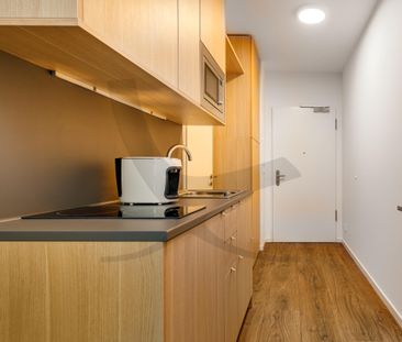 Single Studio Living im Fritz-Tower - Photo 3