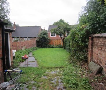 1 Bedroom Studio For Rent - Photo 1
