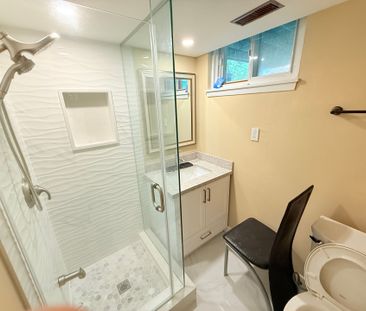 For Lease - 38 Cedarcroft Boulevard, Toronto, Ontario - Photo 2