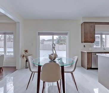 For Lease - 213 Danny Wheeler Boulevard Unit# Upper level, Georgina... - Photo 6