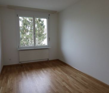 Unmittelbar zur Grenze Riehen - gemütliche 3 1/2-Zimmerwohnung in R... - Photo 2