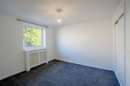 Ullswater Crescent, Derriford, Plymouth - Photo 2