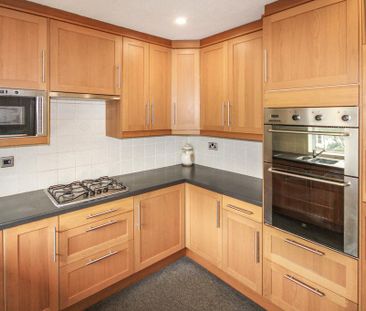 2 bedroom flat to rent - Photo 6