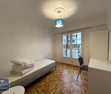Location Appartement 5 pièces 78m² ANGERS 49000 - Photo 4