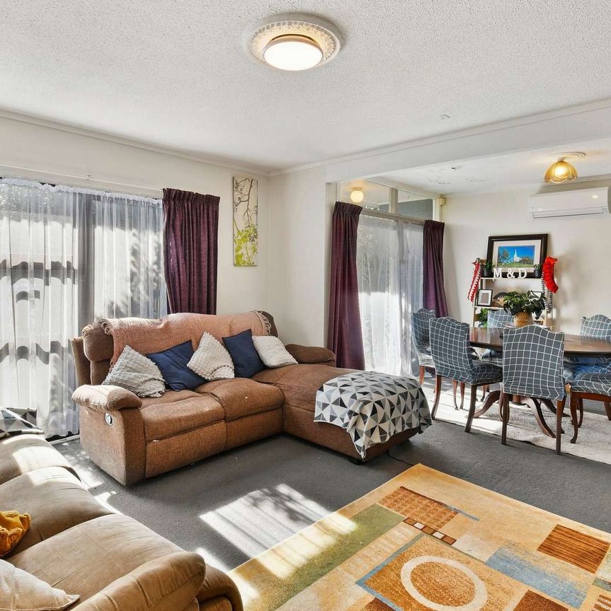 Tidy two bedroom home! - Photo 1