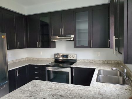 For Lease - 13 Taurus Road, Brampton, Ontario - Photo 2