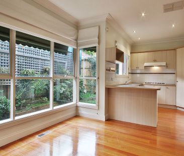 6 Clark Street, Sandringham. - Photo 6