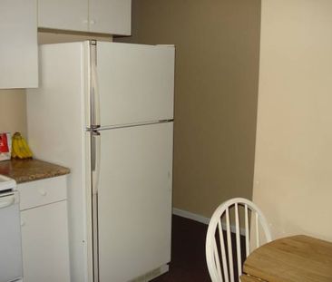 2 Bedroom basement Suite - Photo 1