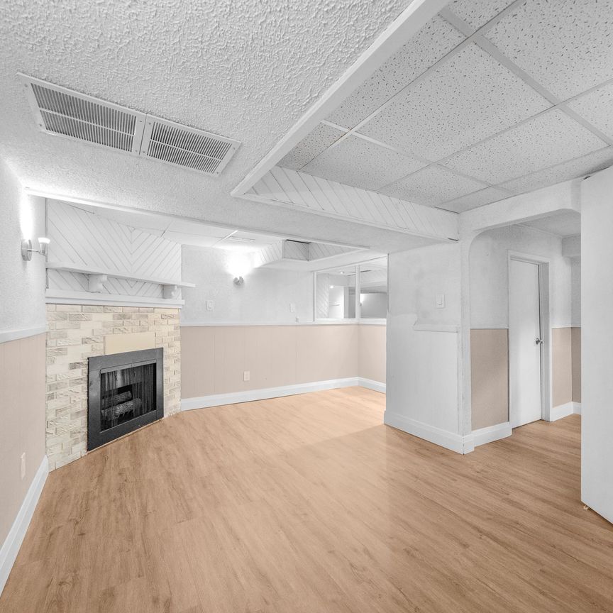For Lease - 2518 Harman Court Unit# BSMT, Mississauga, Ontario - Photo 1