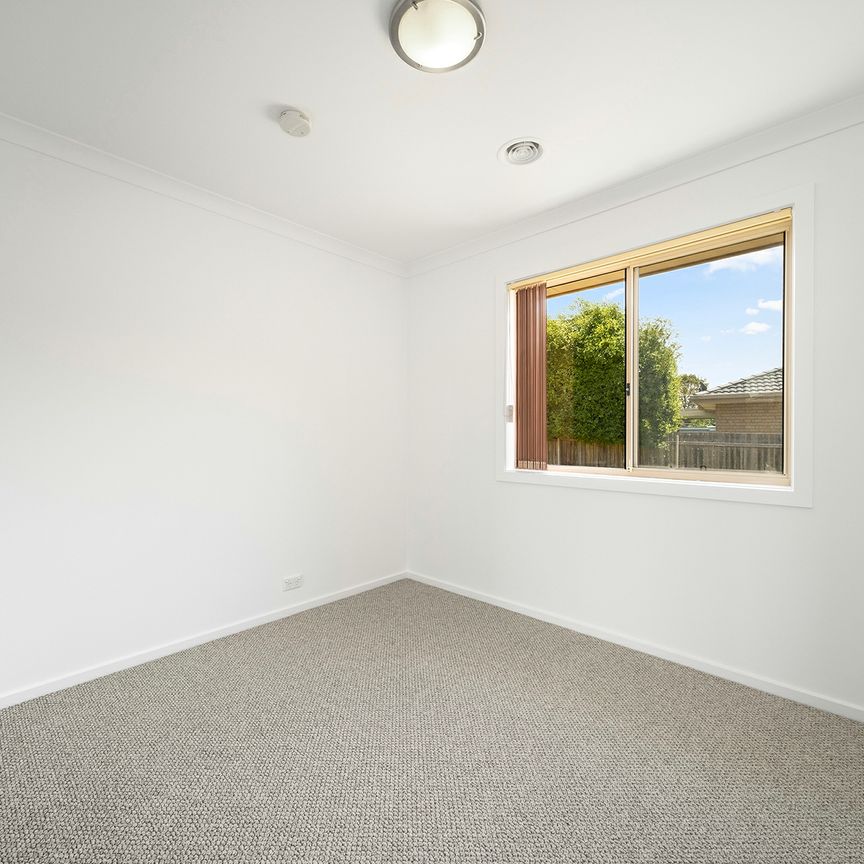 55 Lance Hill Avenue, Dunlop ACT, Belconnen - Photo 1