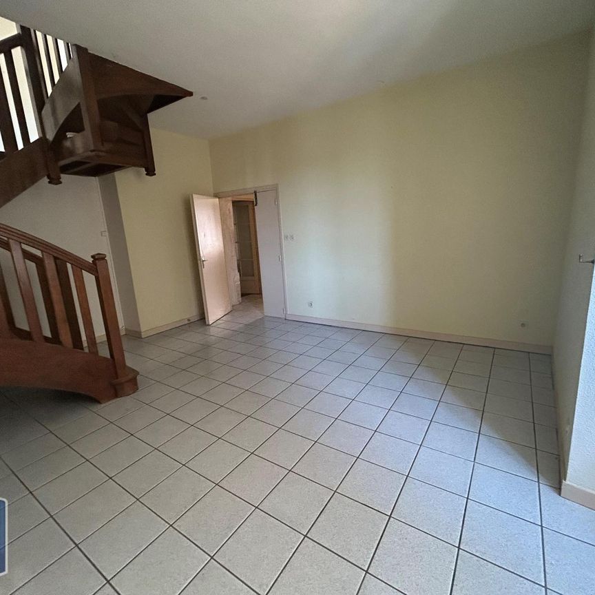 Location Appartement 5 pièces 98m² TOURNUS 71700 - Photo 1