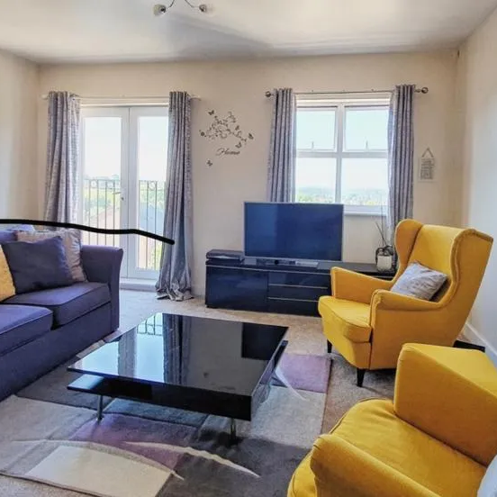 Brook Square - Photo 1