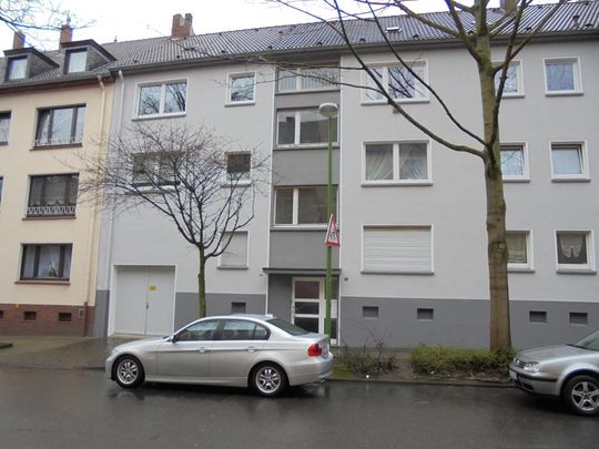 Praktische 3-Zimmer-Etagenwohnung in Essen  61,51 m² auf der 1. Etage - Photo 1
