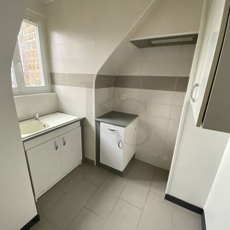 Location Appartement 2 pièces 29m² - Photo 3