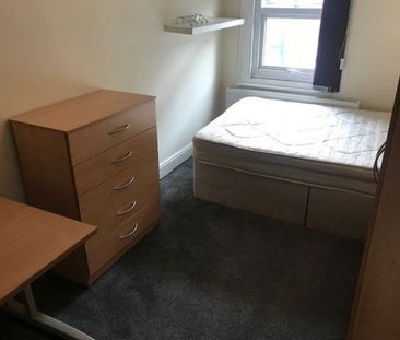 Princes Street, Oxford, Oxford - Photo 1