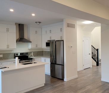 For Lease - 1501 Applerock Avenue, London North, Ontario - Photo 5