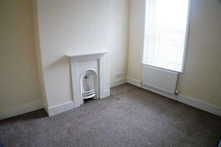 New Road, Littlehampton, BN17 - Photo 3