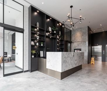 For Lease - 3005 Pine Glen Road Unit# 320, Oakville, Ontario - Photo 1