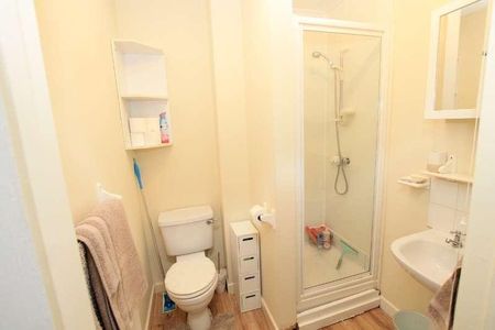 Foreminster Court, Warminster, BA12 - Photo 5