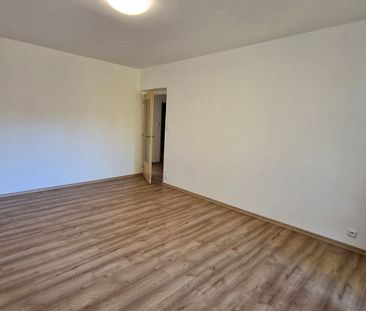 Pronájem bytu 2+1 51 m² - Photo 1