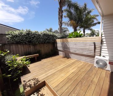 Contemporary Living at Ocean View Terrace - Photo 5