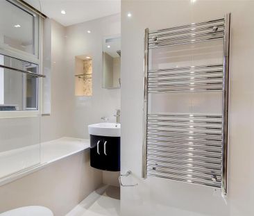 3 bedroom apartment to rent - Photo 5