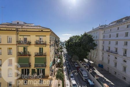 Alquiler de piso en Avenida de Príes - Photo 3