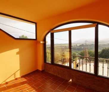 5 room luxury Villa for rent in Alhaurín de la Torre, Spain - Photo 4