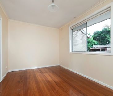 Stylish & Modern 2-Bedroom Unit in Prime Location - Photo 6