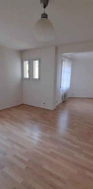 Appartement à louer 2 pièces 57.62m² - Photo 1
