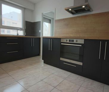 Location Appartement 4 pièces 83m² METZ 57000 - Photo 6