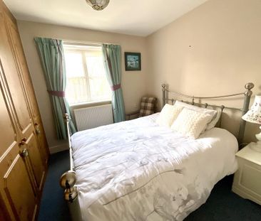 3 bedroom semi-detached house to rent - Photo 6